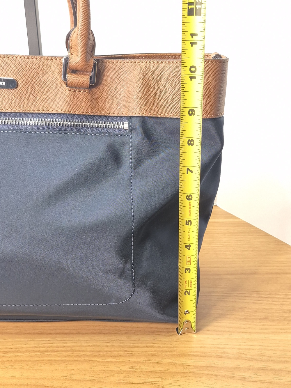 Michael Kors Navy Nylon Saffiano Leather Tote Bag Work Laptop Shoulder Bag - Picture 4 of 16